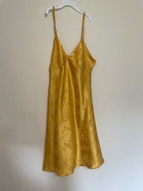 Satin yellow mini dress